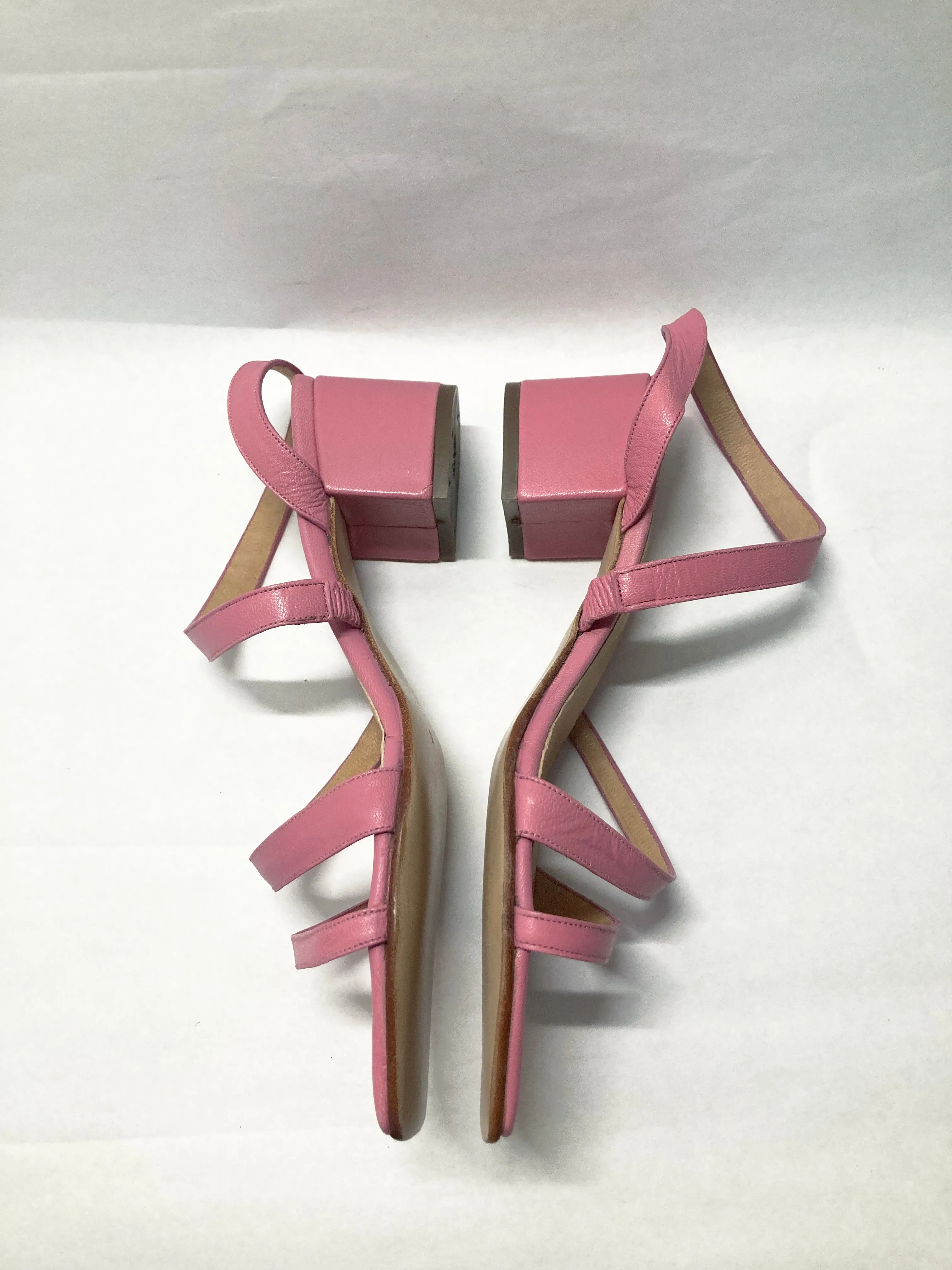 Delfina Sandal in Peony Size 36