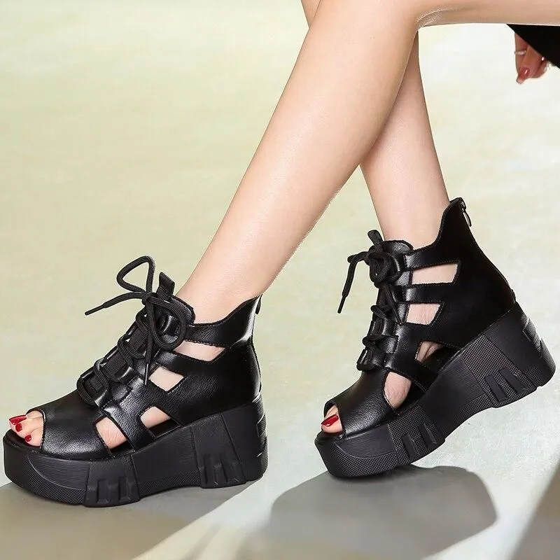 GT228 Women's Casual Shoes: Flat Sandals and Brown Boots