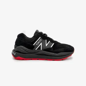 New Balance | TWIN CITY 57/40  { BLACK