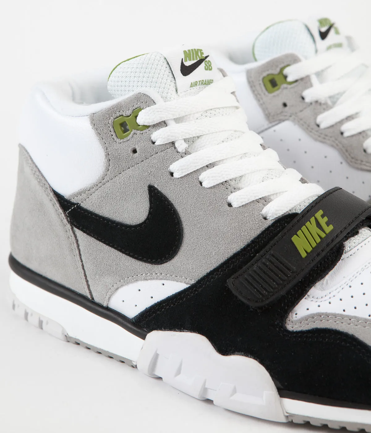 Nike SB Air Trainer I Orange Label Shoes - Medium Grey / Black - White - Chlorophyll