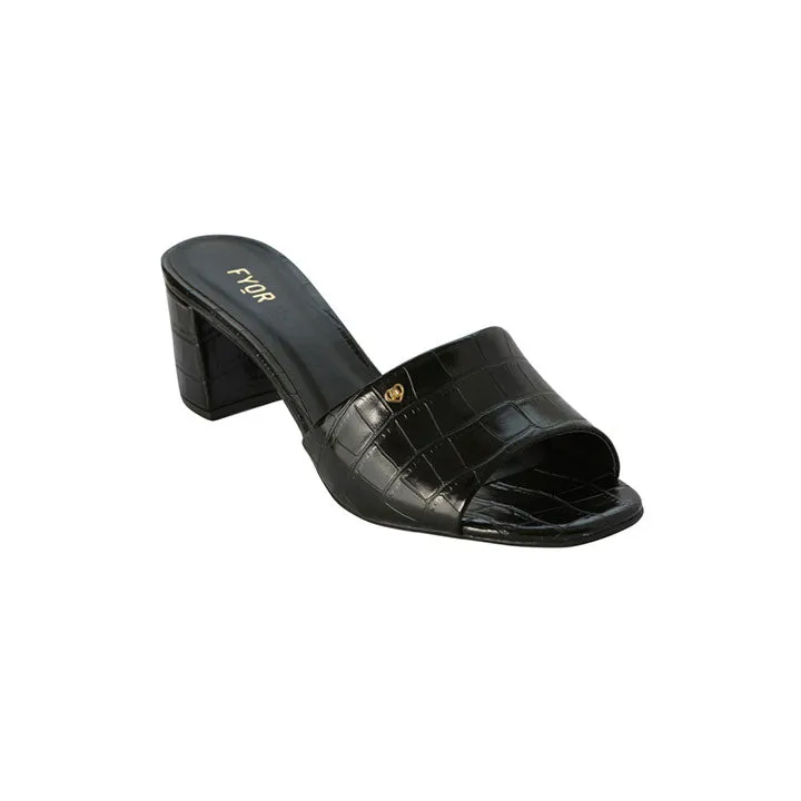 Peep-Toe Block Heeled Mule BCM 031