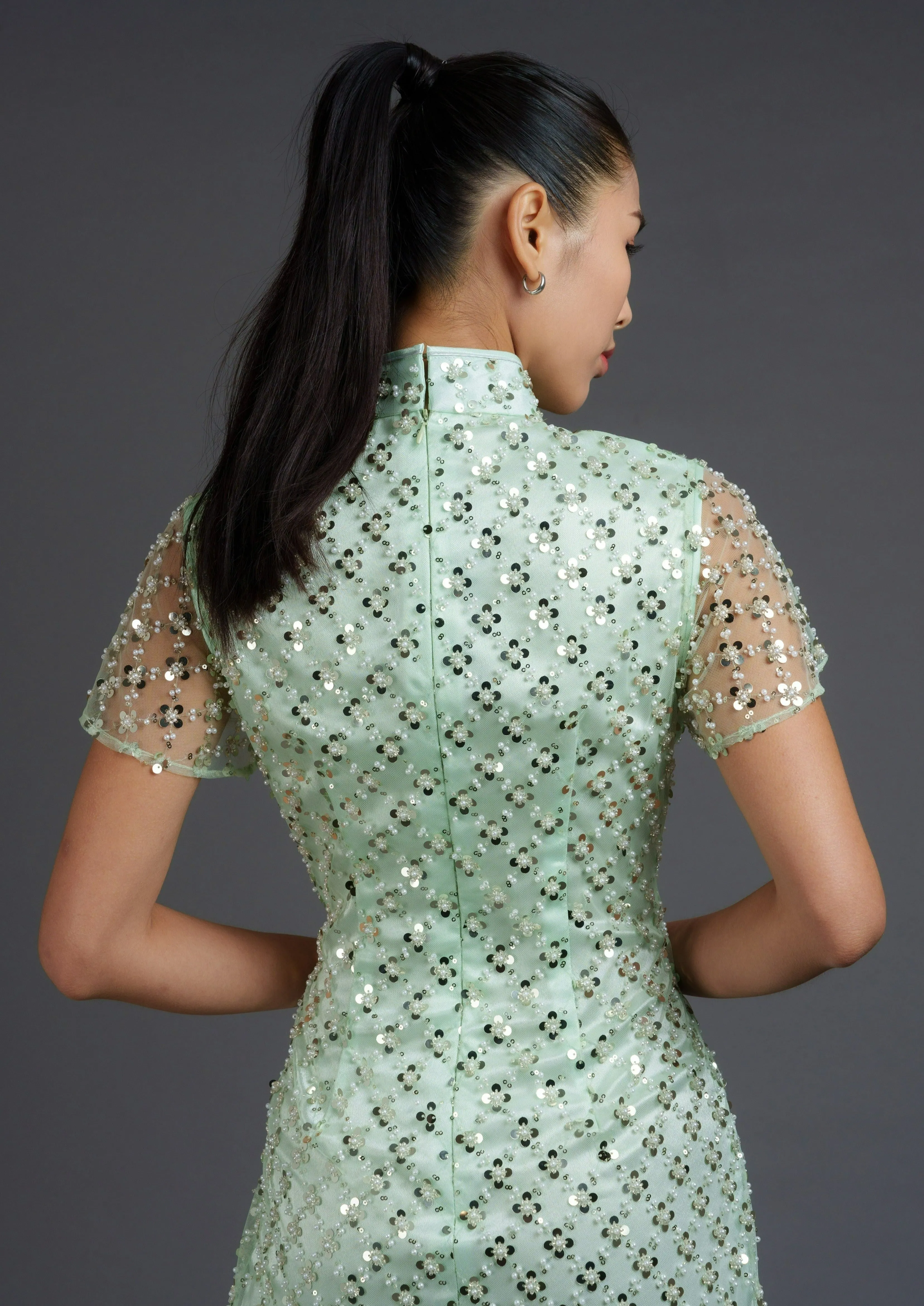 Periwinkle Sequinned Qipao (Green Apple)