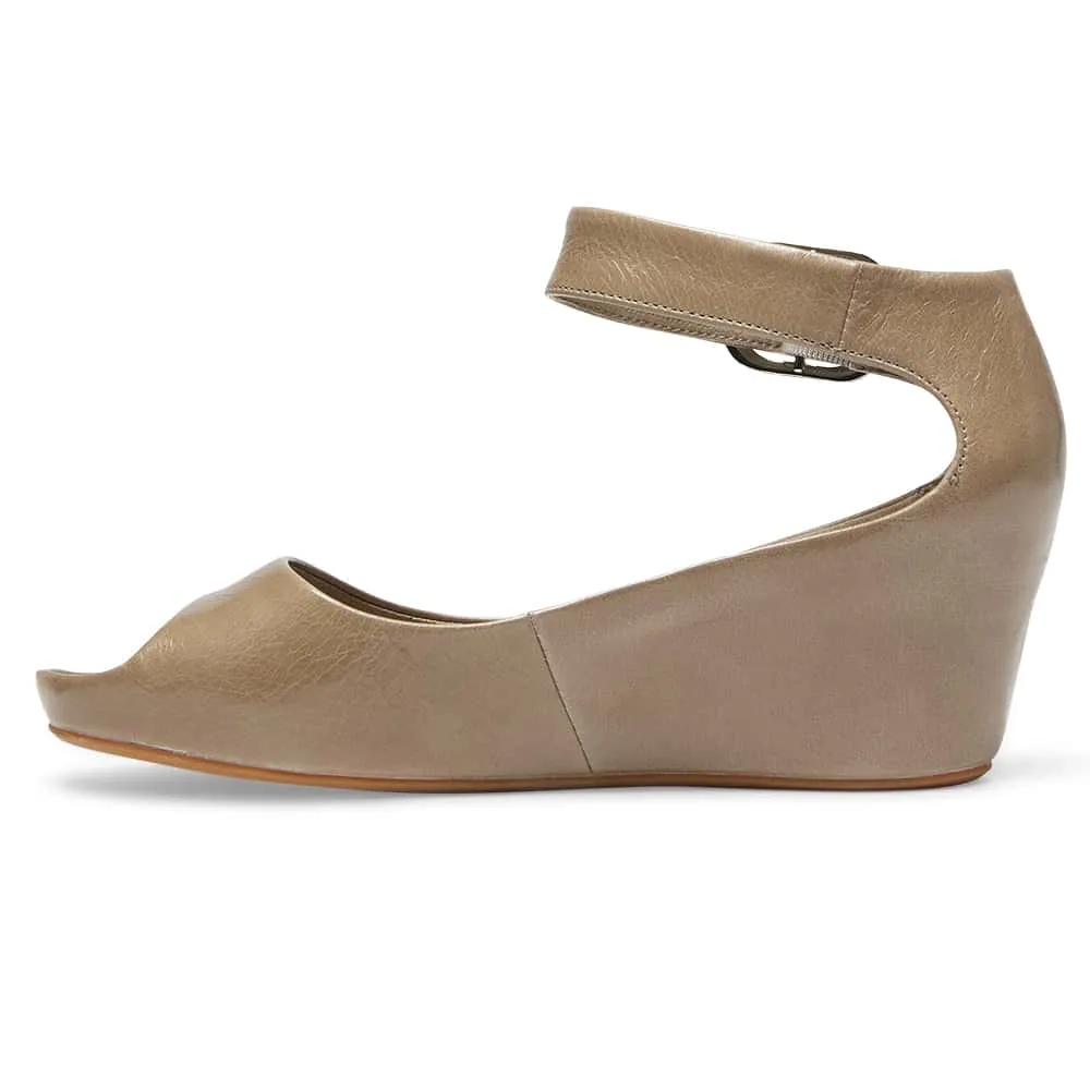 Pippa Wedge in Taupe Leather