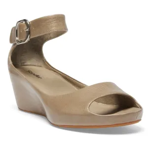 Pippa Wedge in Taupe Leather