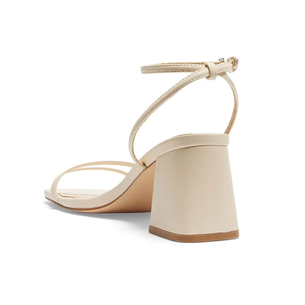 Shay Heel in Bone Smooth
