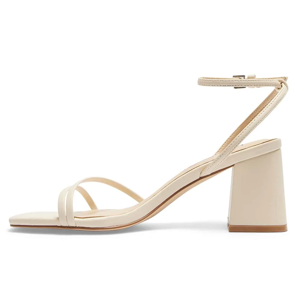 Shay Heel in Bone Smooth