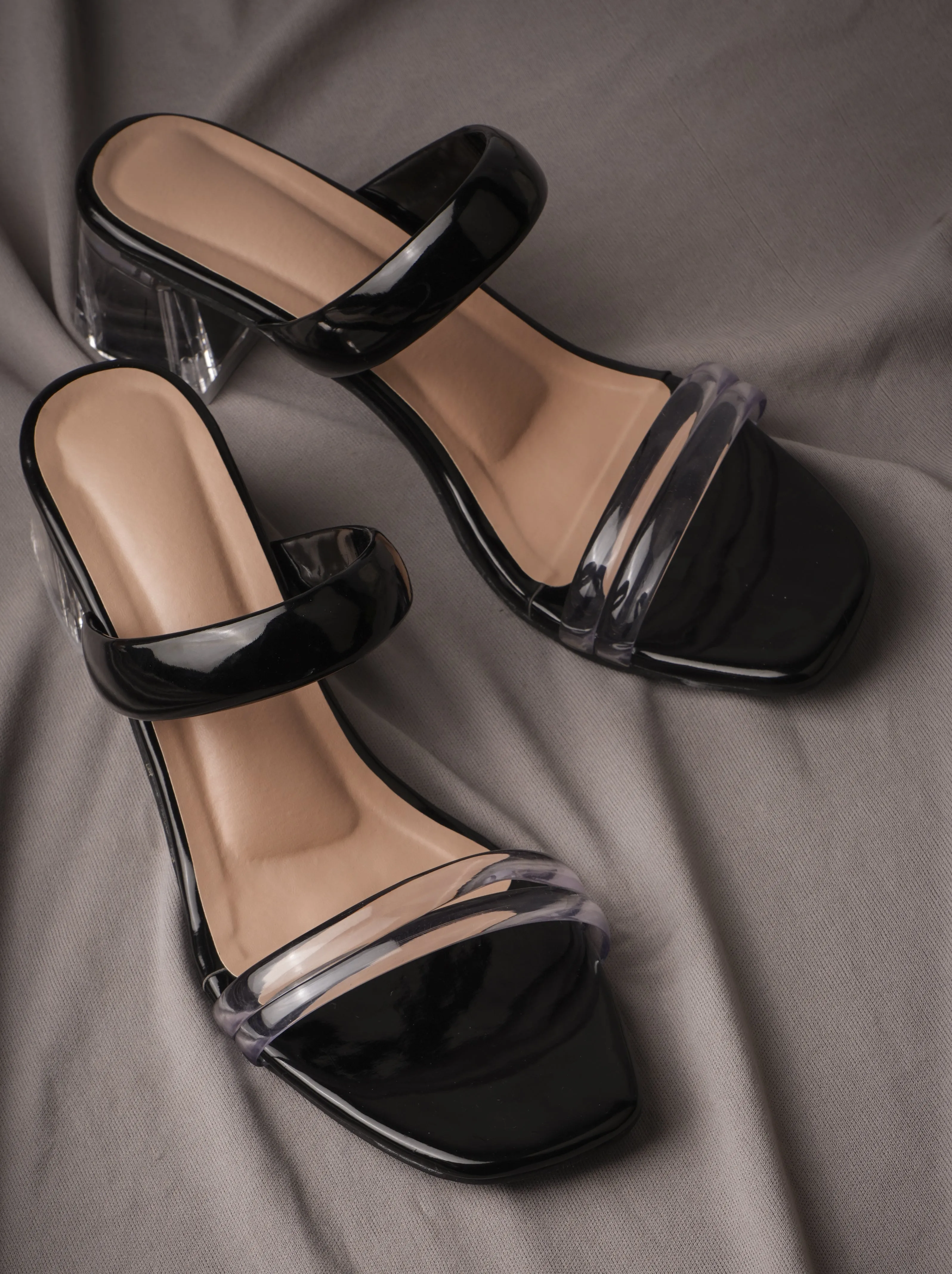 Toe-Ring High Heeled Sandals