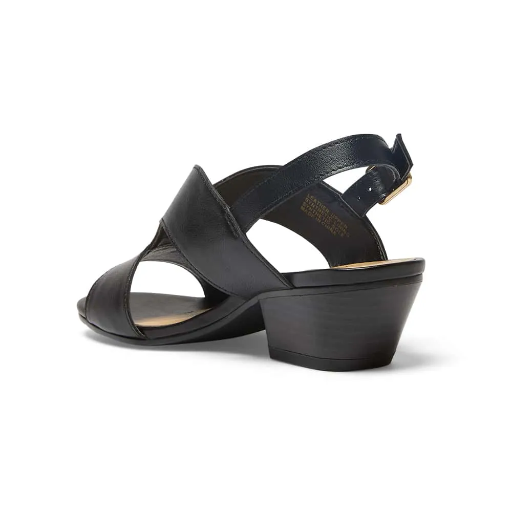 Valetta Heel in Black Leather