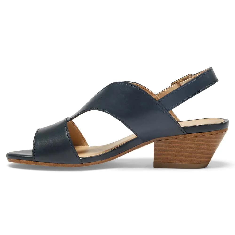 Valetta Heel in Navy Leather