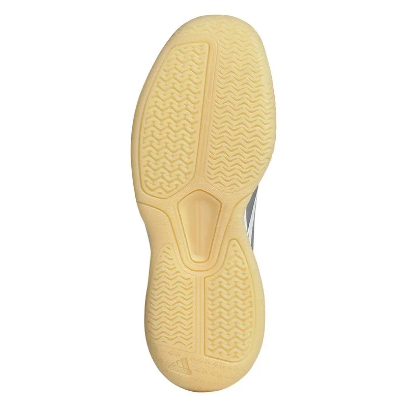 Women`s AvaFlash Tennis Shoes White and Lucid Red