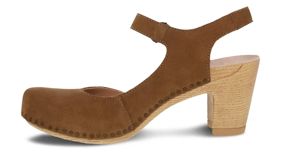 Women's Dansko Taytum 3114371400 Color:  Tan Milled Nubuck Sandal